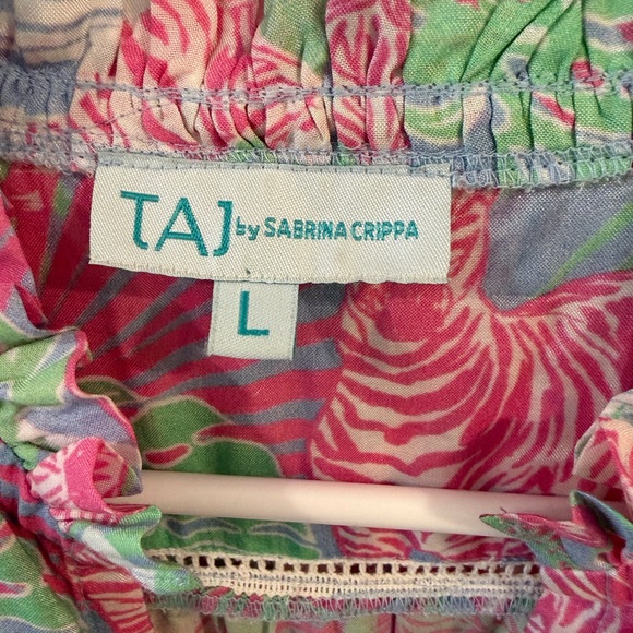 TAJ by Sabrina Crippa Pink, Blue, and Green colorful and festive design - Picture 2 of 9